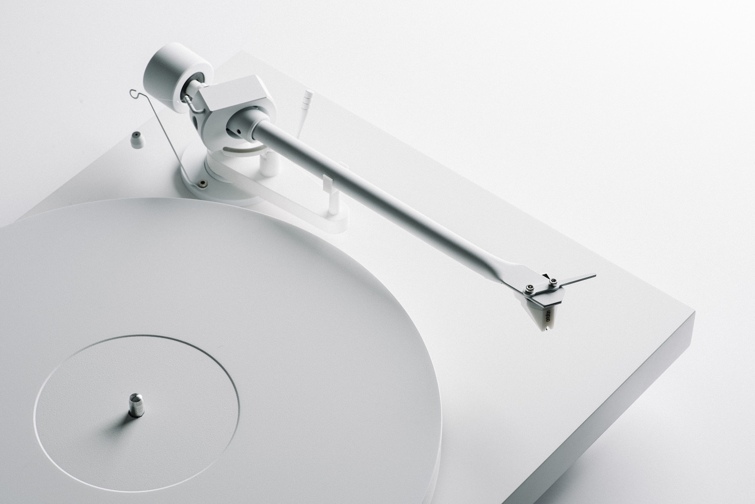 Pro-ject Debut PRO White Edition (2M White) по цене 80&nbsp;450 ₽