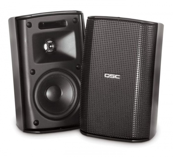 QSC AD-S32T BL по цене 14&nbsp;730 ₽