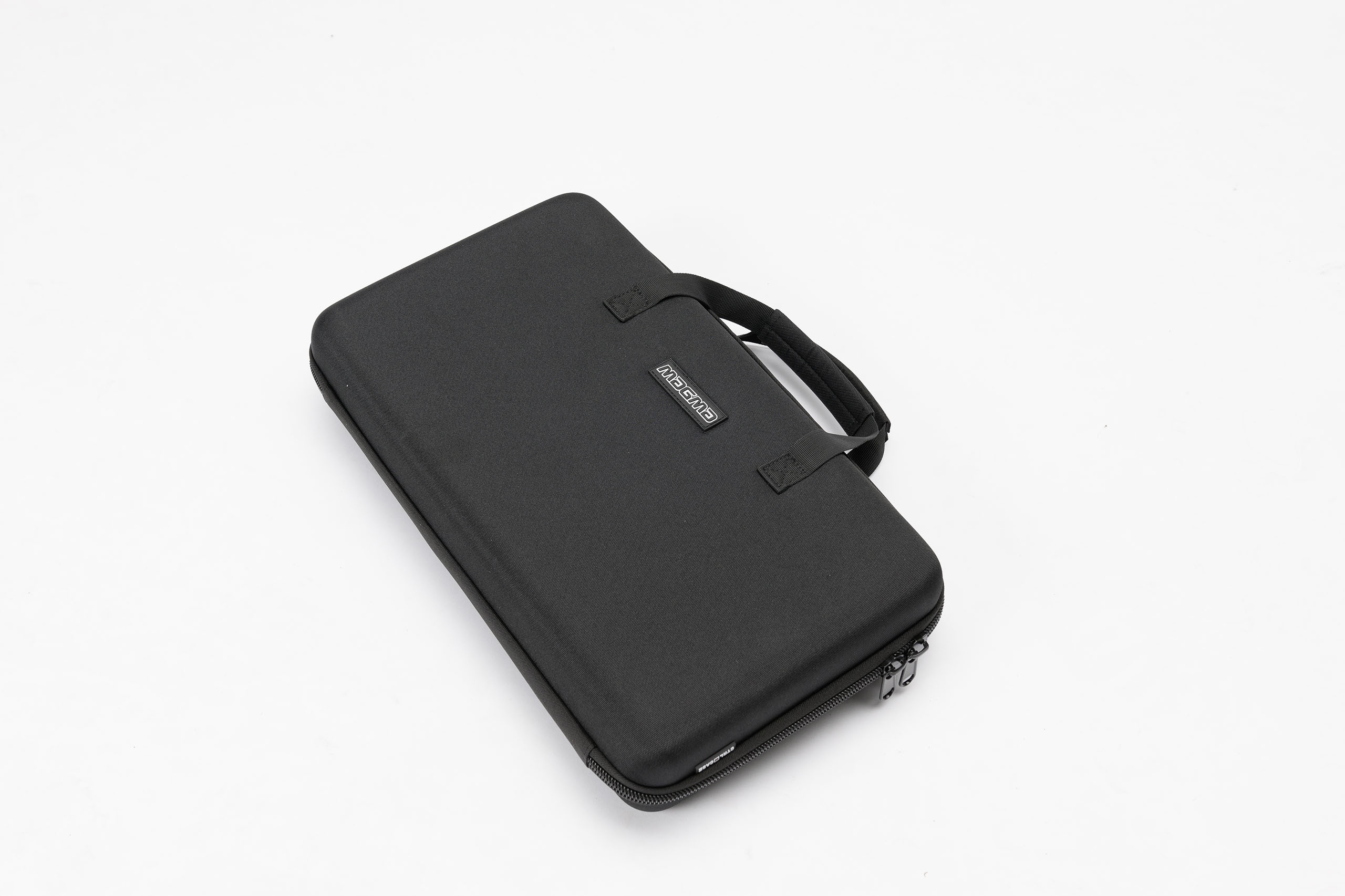 Magma CTRL Case MPC Live black/black по цене 6&nbsp;310 ₽