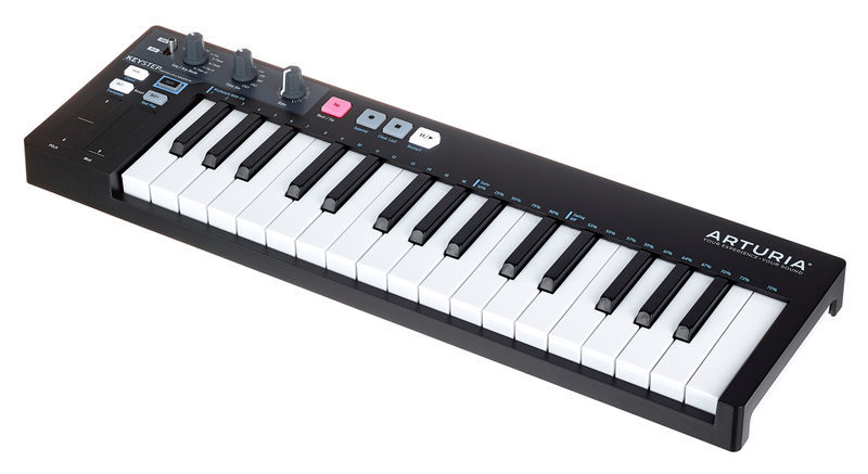 Arturia KeyStep Black Edition по цене 22&nbsp;680 ₽