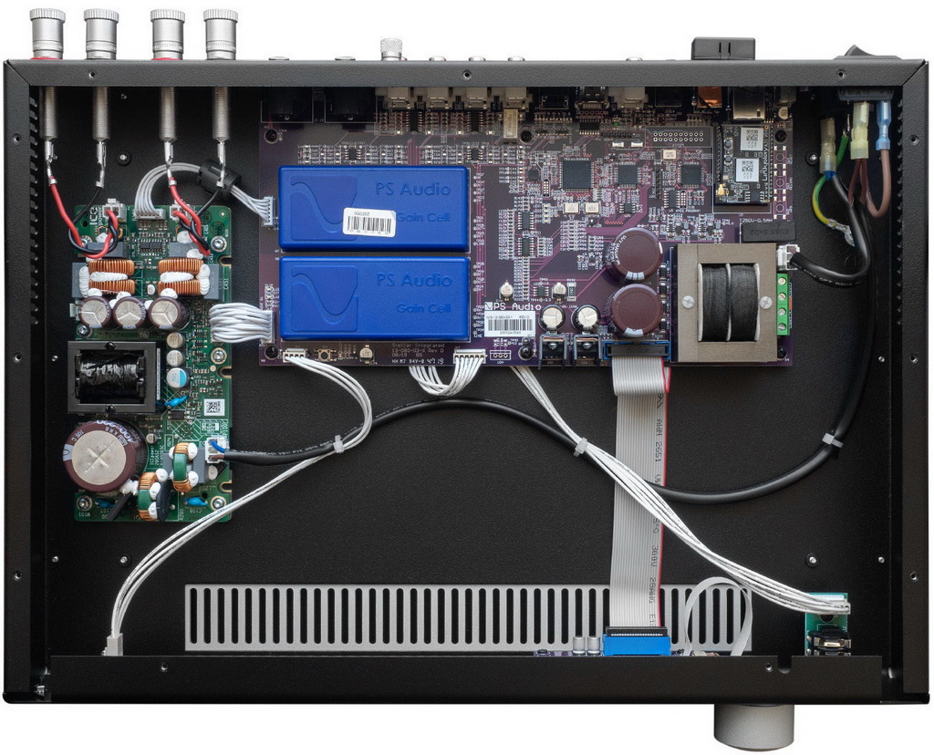 PS Audio Stellar Strata Black по цене 470&nbsp;000 ₽