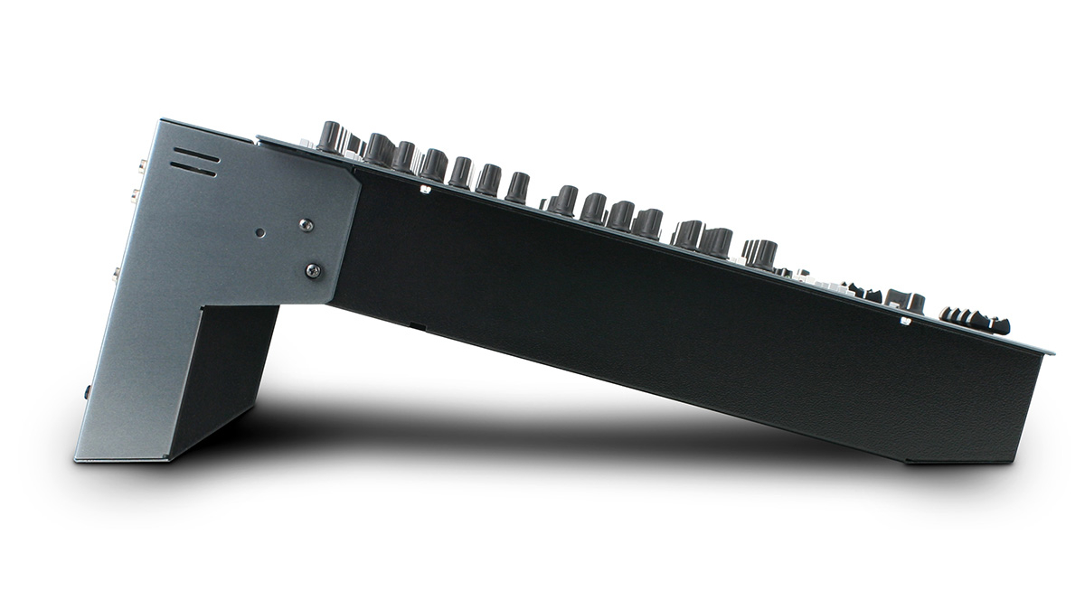 Allen & Heath XONE:464 по цене 181&nbsp;440 ₽
