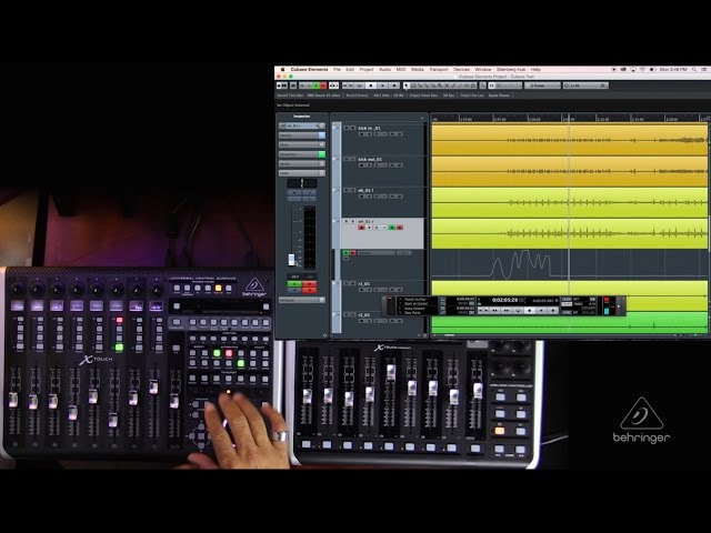 Behringer X-Touch Compact по цене 33&nbsp;650 ₽