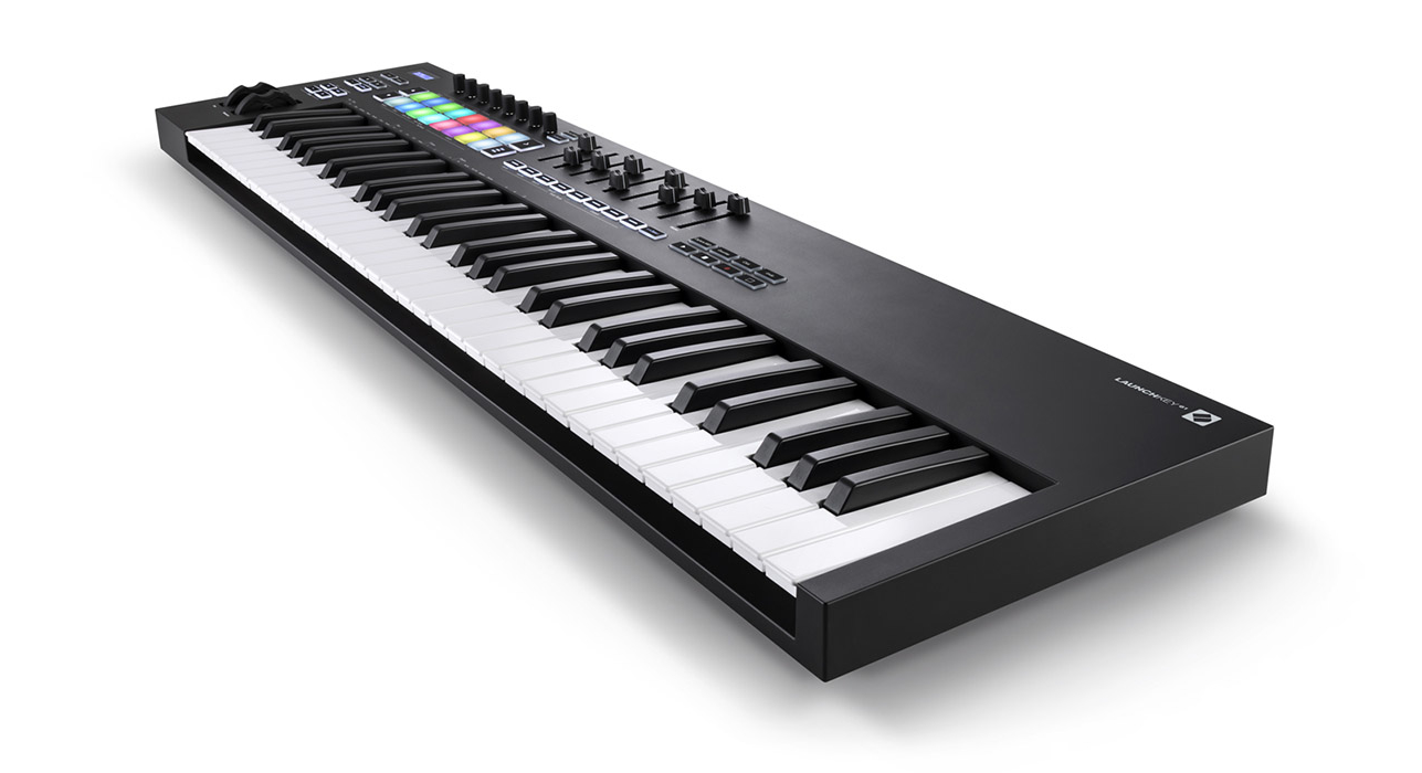 Novation Launchkey 61 MK3 по цене 30&nbsp;620 ₽