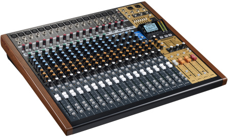 Tascam Model 24 по цене 187&nbsp;110 ₽