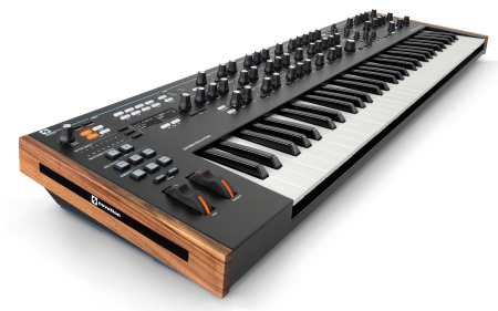 Novation Summit по цене 485&nbsp;280 ₽