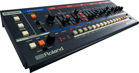 Roland JU-06A по цене 38&nbsp;490 ₽