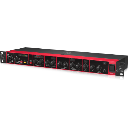Behringer UV1 по цене 18&nbsp;180 ₽