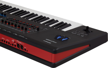 Roland Fantom 7 по цене 372&nbsp;490 ₽