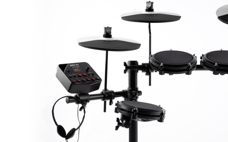 Alesis Debut Kit по цене 37&nbsp;800 ₽