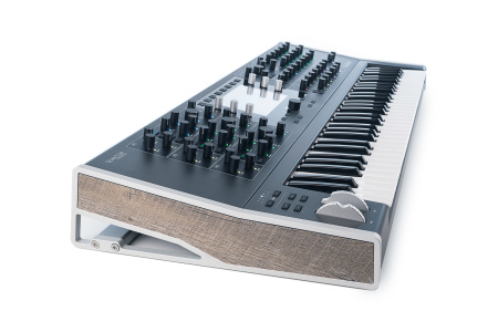 Waldorf Quantum по цене 358&nbsp;800 ₽