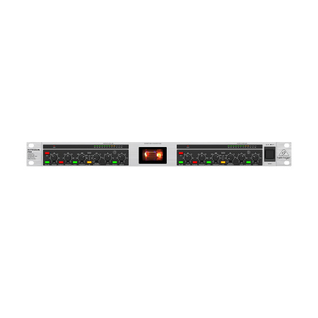Behringer MIC2200 V2 по цене 14&nbsp;810 ₽
