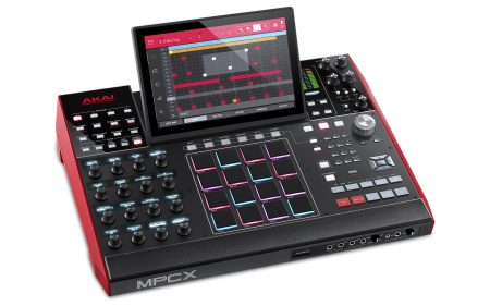 AKAI PRO MPCX по цене 164&nbsp;000 ₽