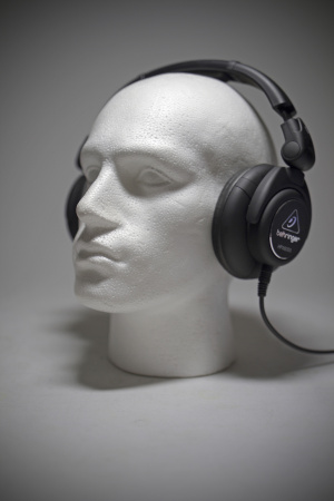 Behringer HPX6000 по цене 4&nbsp;740 ₽
