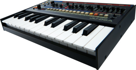 Roland JU-06A по цене 38&nbsp;490 ₽