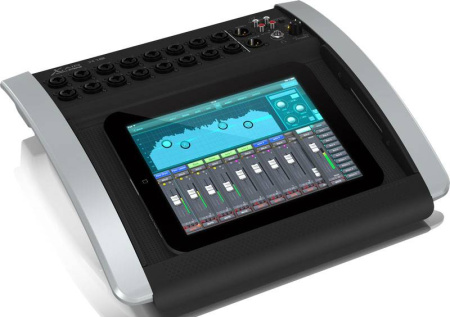 Behringer X18 по цене 44&nbsp;570 ₽
